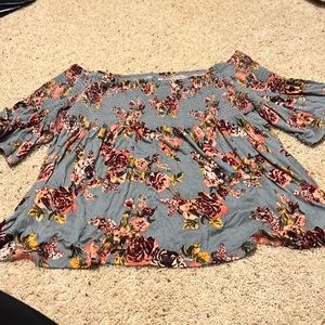 Off the should shirt